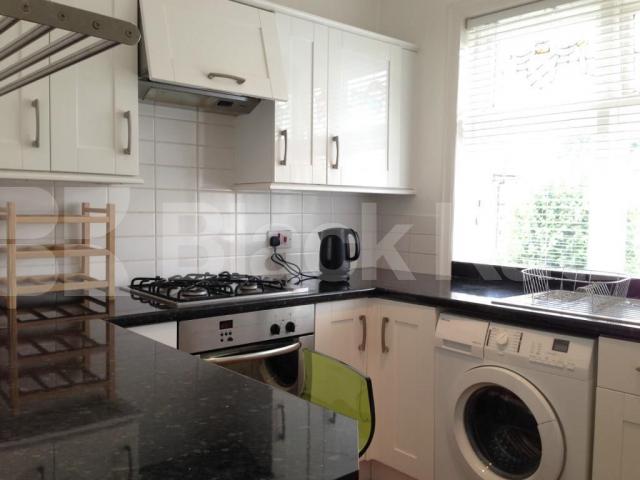 			NEW INSTRUCTION, 2 Bedroom, 1 bath, 1 reception Apartment			 Kirkstall Road, Telford Park/Streatham Hill 